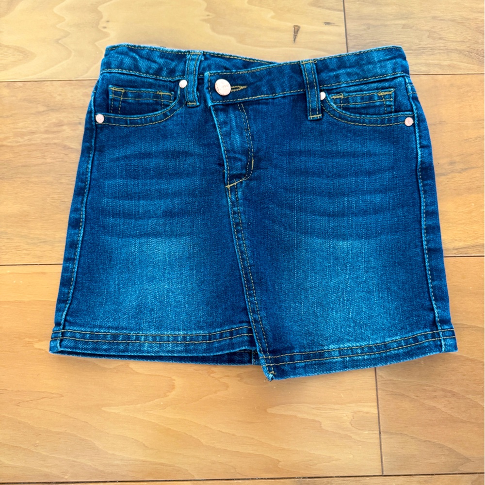 Joe’s Jean Skirt. Brand New*